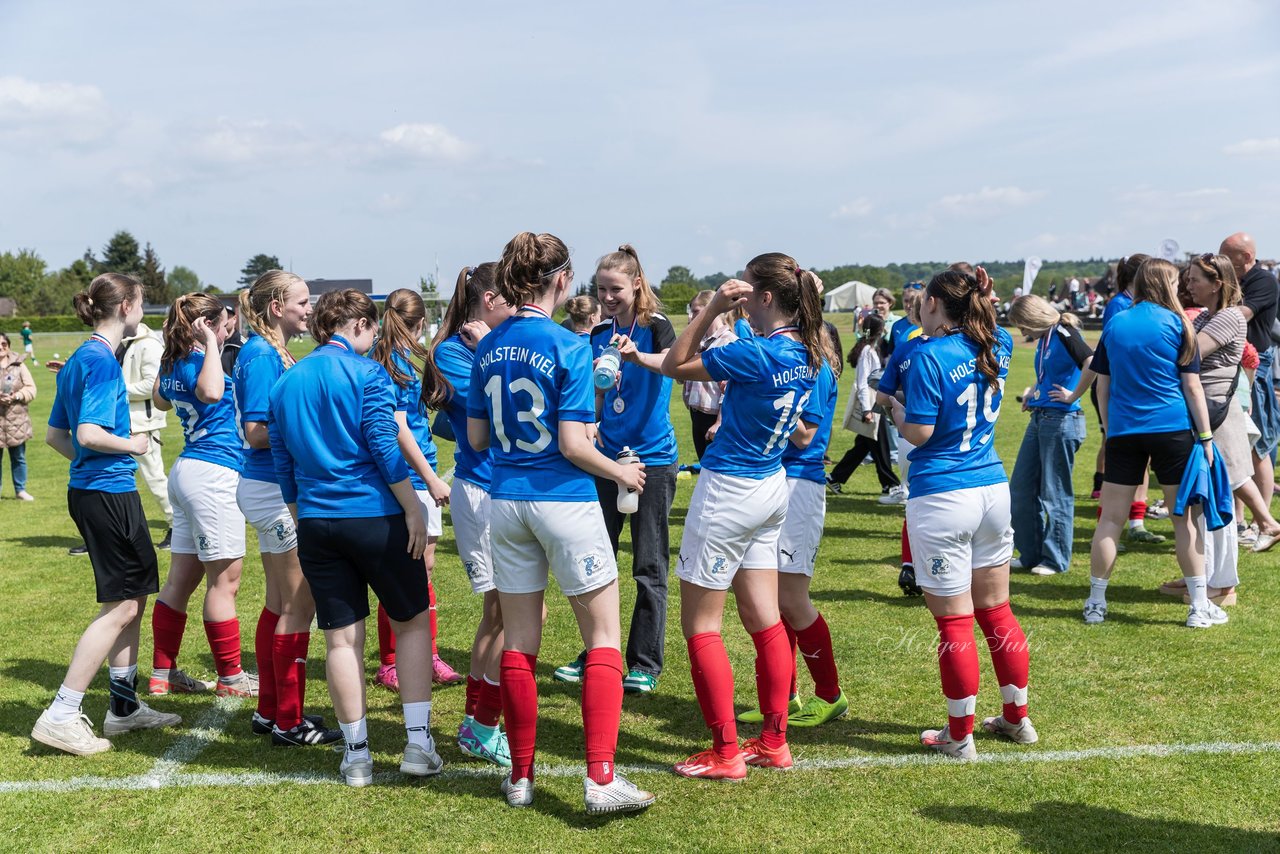 Bild 159 - wBJ SH-Pokalfinale  Holstein-Kiel - SV Viktoria : Ergebnis: 1:0